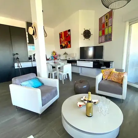 Apartment The Sunset - First Line Terrace - Sea View Le Grau-du-Roi